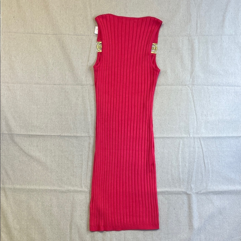 GUESS Hot Pink Ribbed Bodycon Dress Gold Logo Hardware Size S - Picture 4 of 6